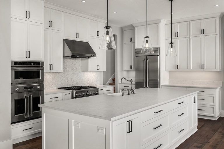 White Modern Kitchen | | Featured Image for the Cut to Size Board Page of Kitchen Discount House.